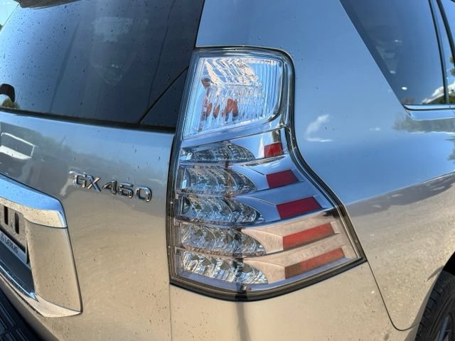 Used 2021 Lexus GX 460 Premium w/ Premium Package AWD/4WD image 13