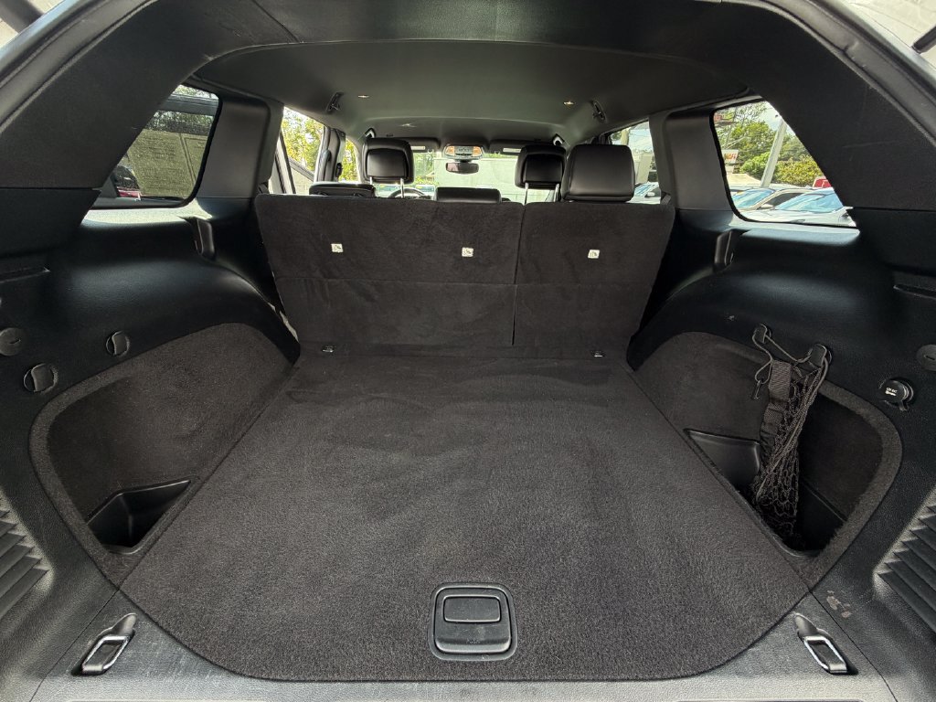 Used 2019 Jeep Grand Cherokee Altitude RWD image 34