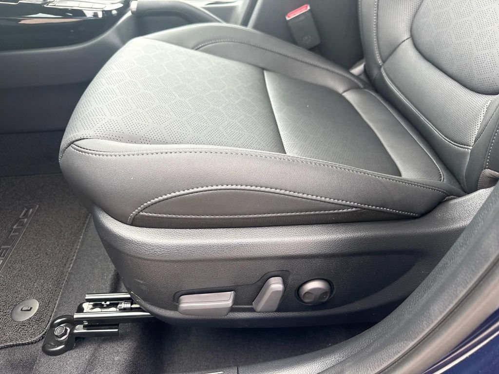 New 2026 Kia Seltos EX FWD image 18