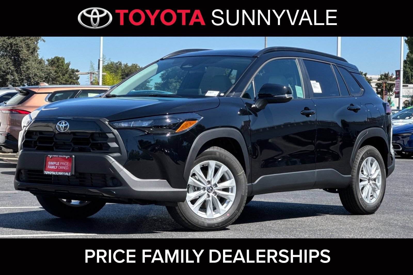 New 2026 Toyota Corolla Cross LE w/ Moonroof Package