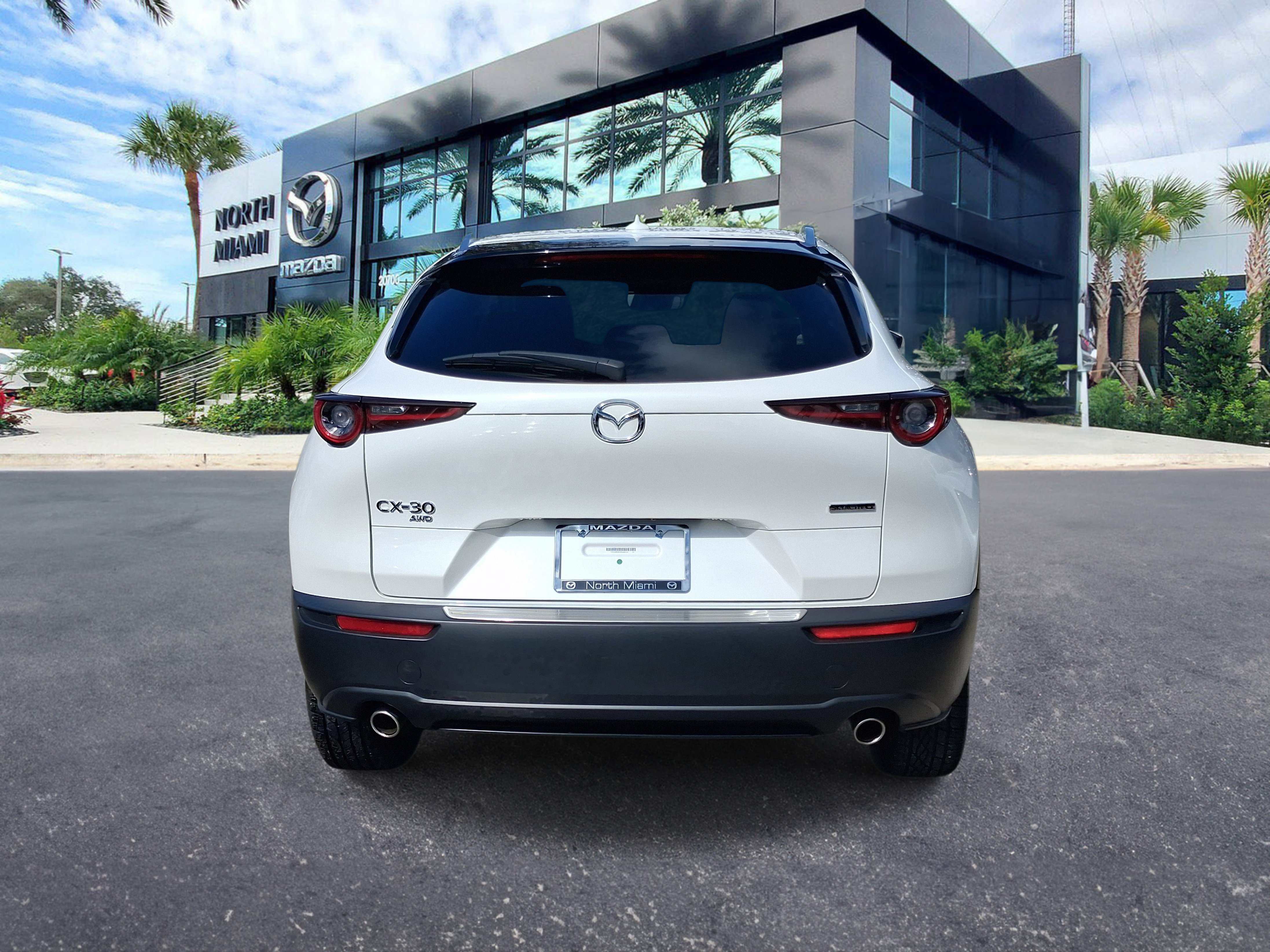 Used 2023 MAZDA CX-30 AWD 2.5 S w/ Premium Package image 4