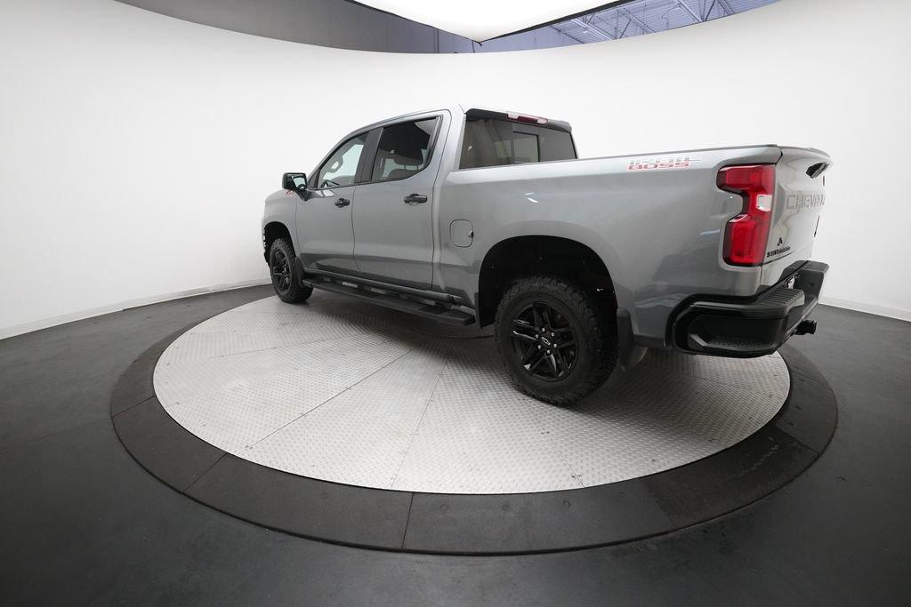 Used 2020 Chevrolet Silverado 1500 LT Trail Boss AWD/4WD image 31