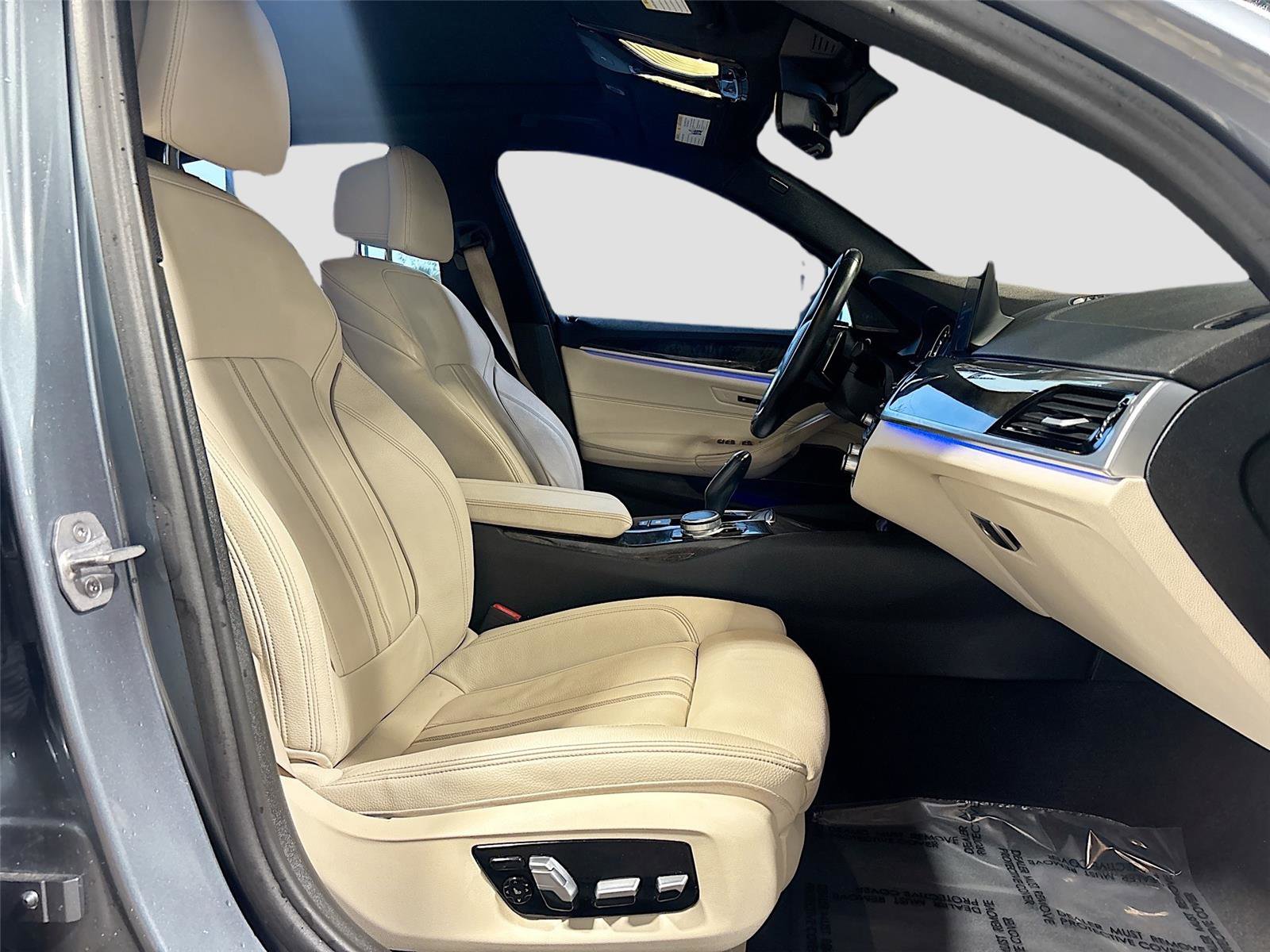 Used 2017 BMW 540i image 32