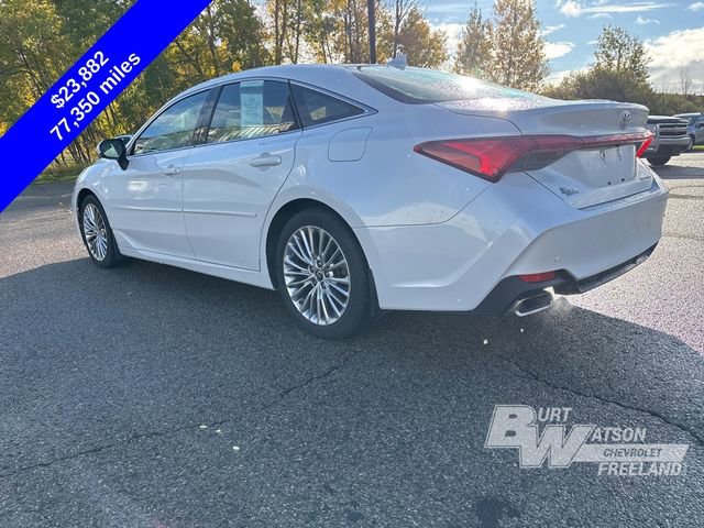 Used 2019 Toyota Avalon Limited image 9