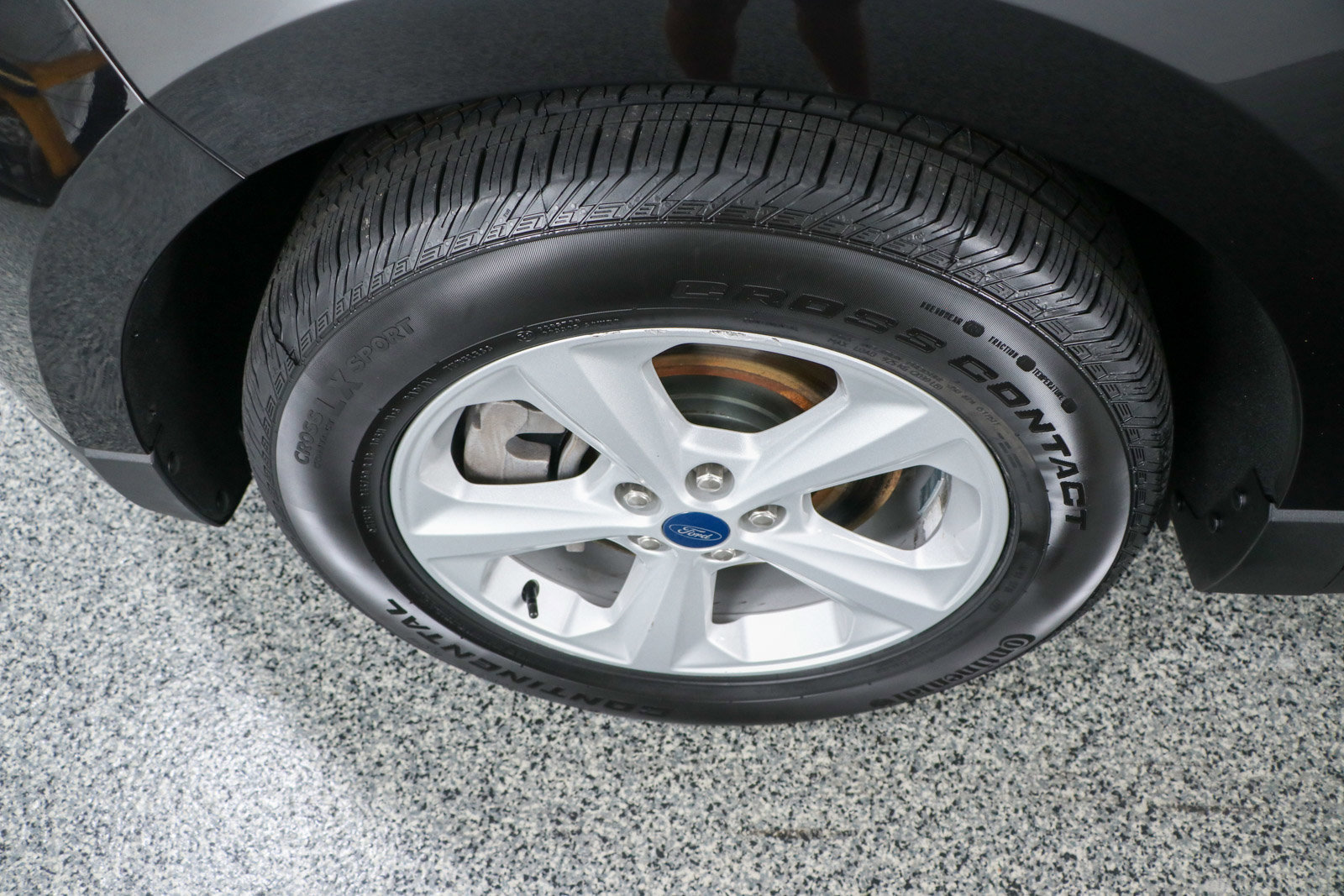 Used 2021 Ford Edge SE image 11