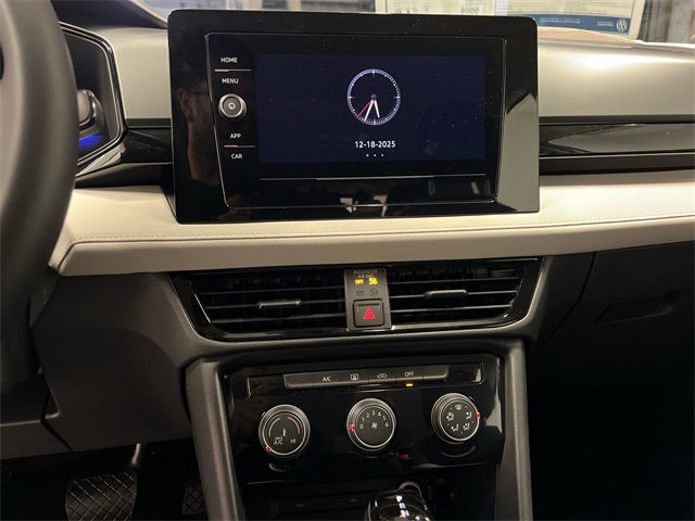 New 2026 Volkswagen Taos S image 16