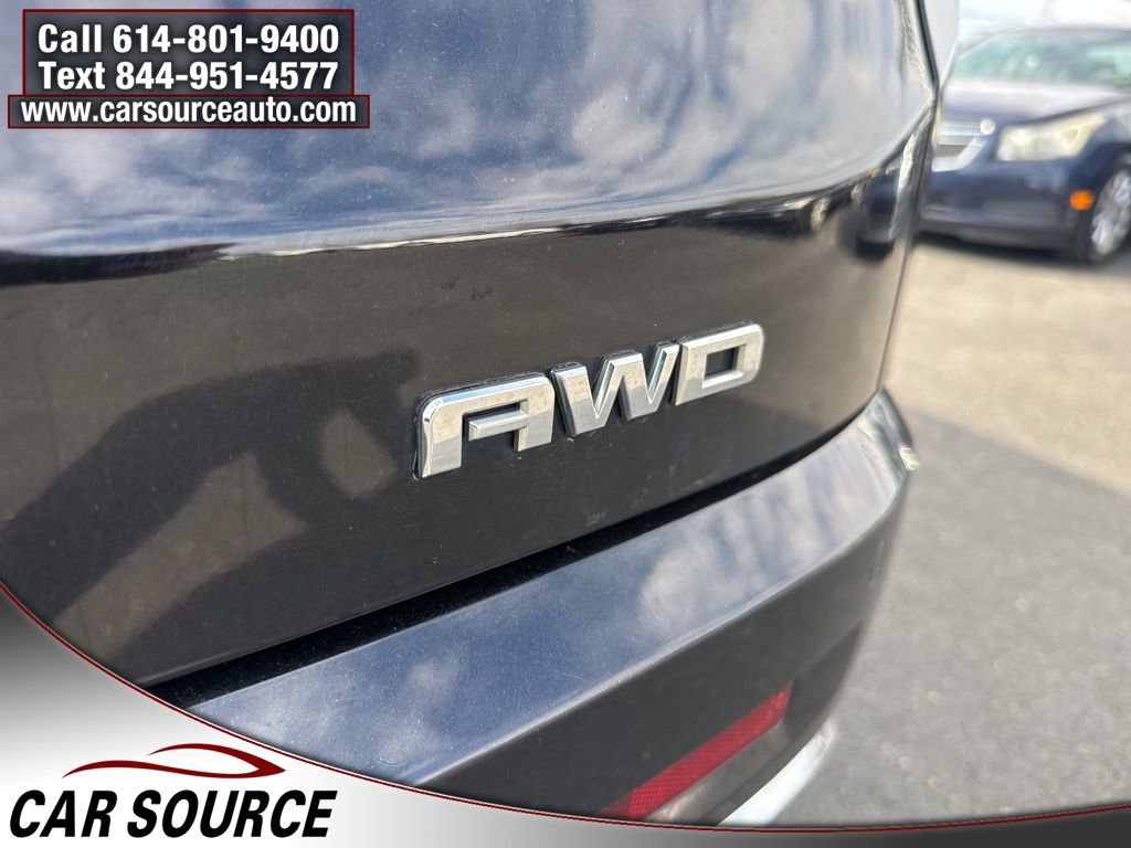 Used 2017 GMC Acadia Denali image 7