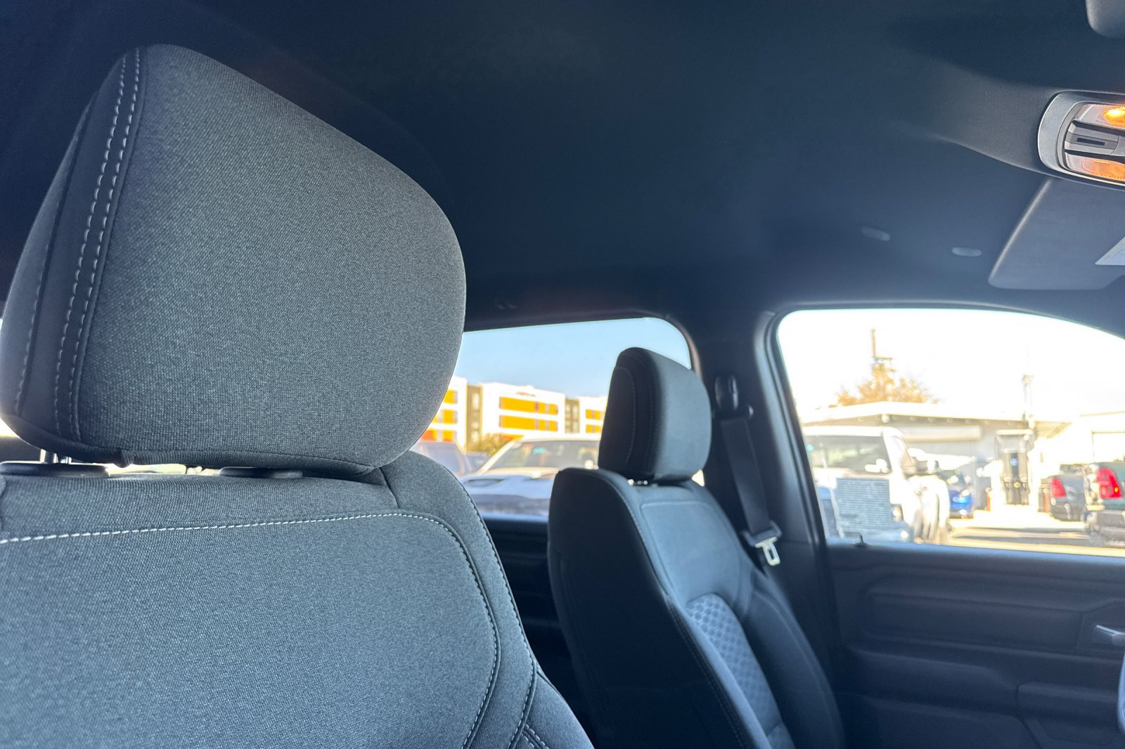 New 2026 RAM 1500 Express AWD/4WD image 15