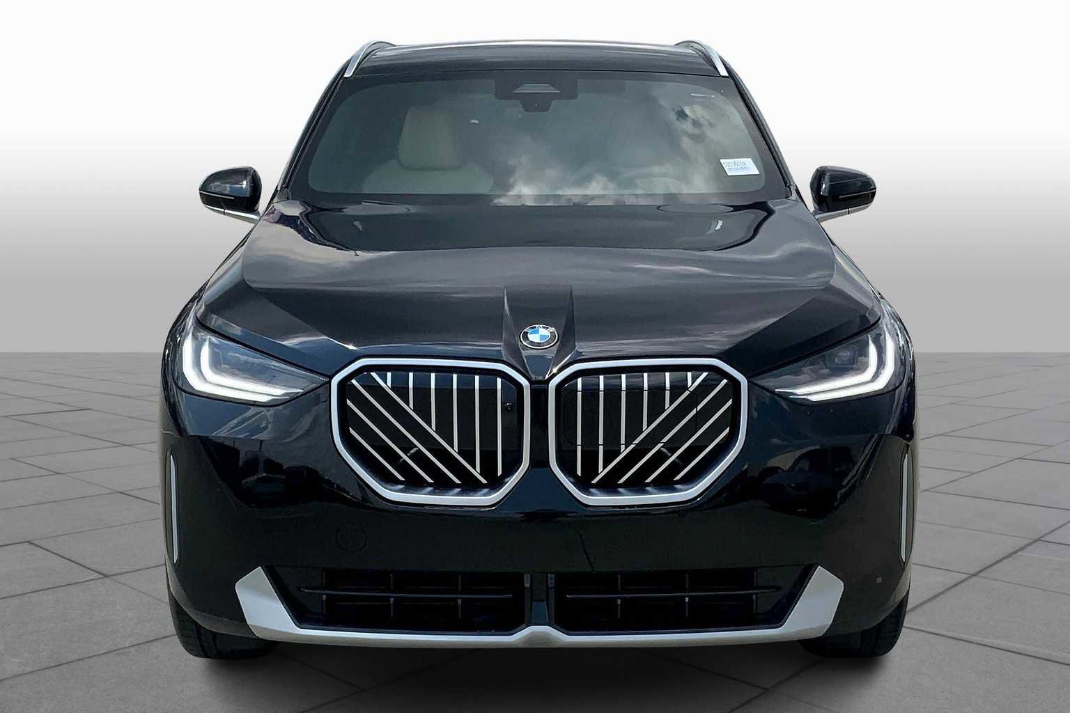 New 2025 BMW X3 xDrive30i w/ Premium Package image 3
