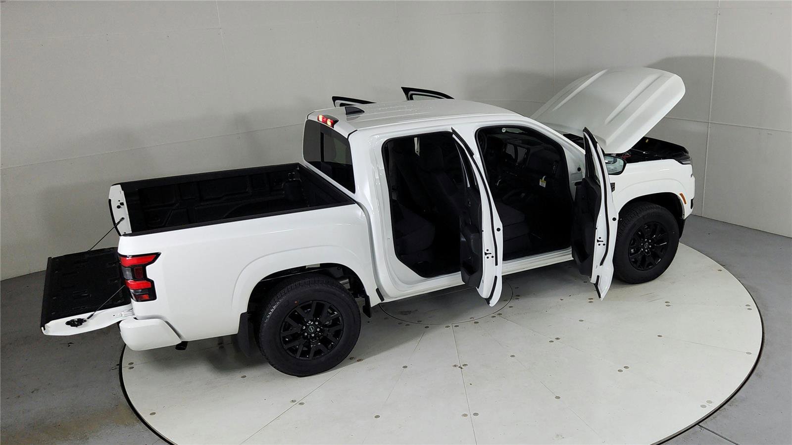 New 2026 Nissan Frontier SV w/ Tow Package AWD/4WD image 49