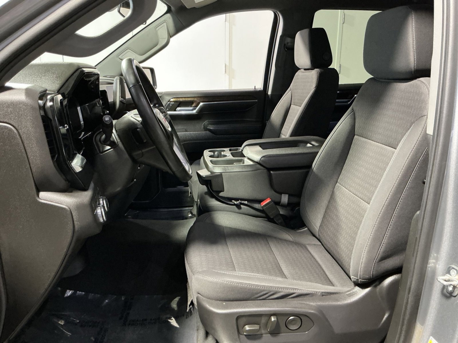 Used 2023 GMC Sierra 1500 SLE w/ Enhanced Capability Package image 21