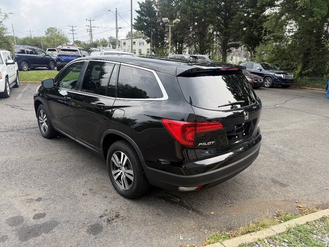 Used 2018 Honda Pilot EX-L image 3