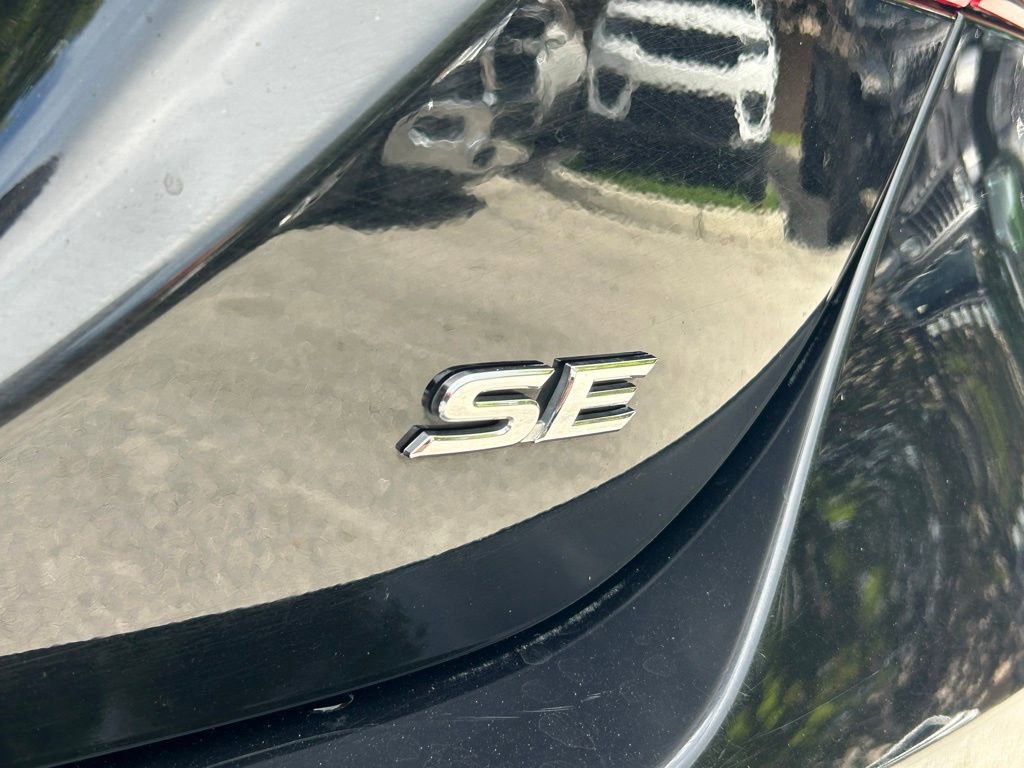 Used 2023 Toyota Camry SE image 27