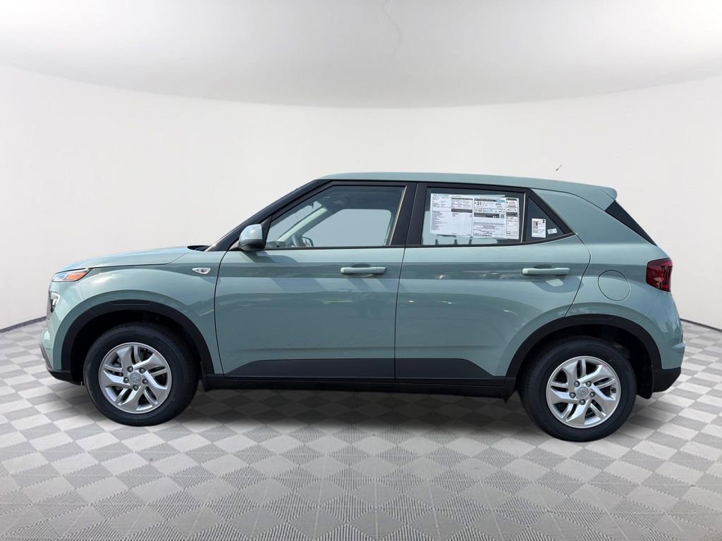New 2026 Hyundai Venue SE image 8