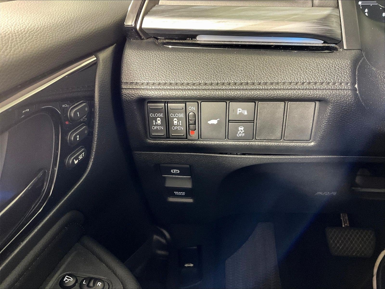 Used 2025 Honda Odyssey Elite image 15