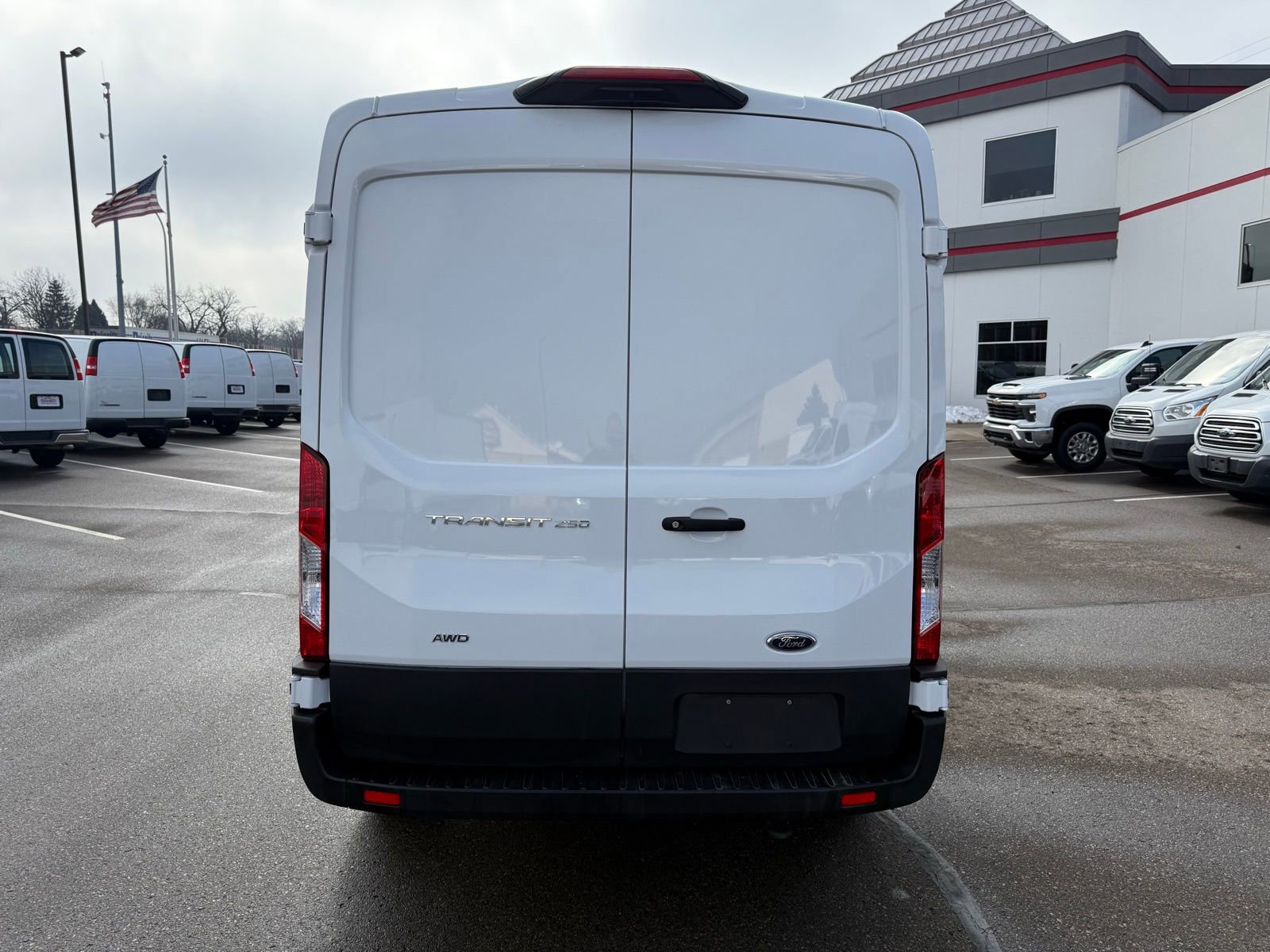 Used 2023 Ford Transit 250 Medium Roof AWD image 11