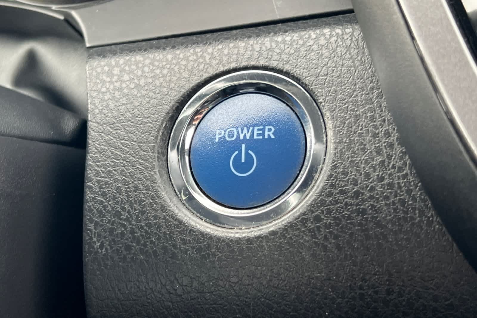Used 2023 Toyota Camry SE FWD image 22