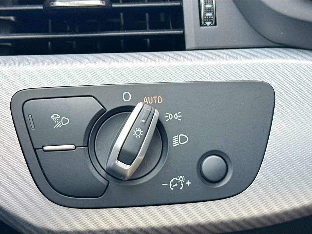 Used 2019 Audi A5 2.0T Premium w/ Convenience Package image 34