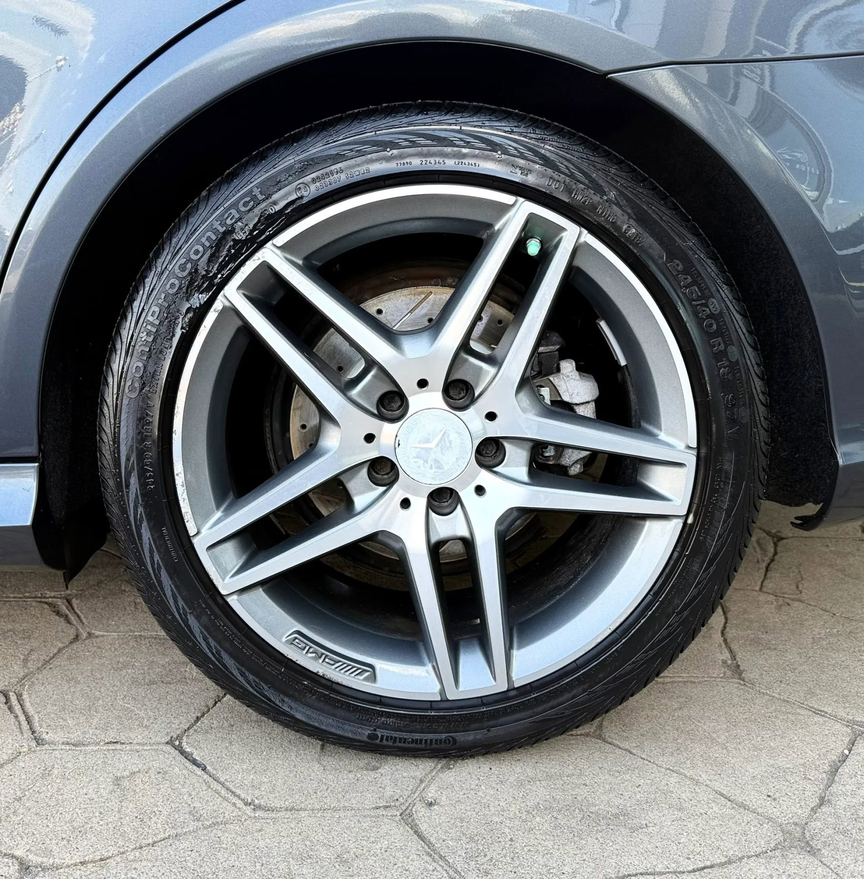 Used 2014 Mercedes-Benz E 350 4MATIC Sedan image 55