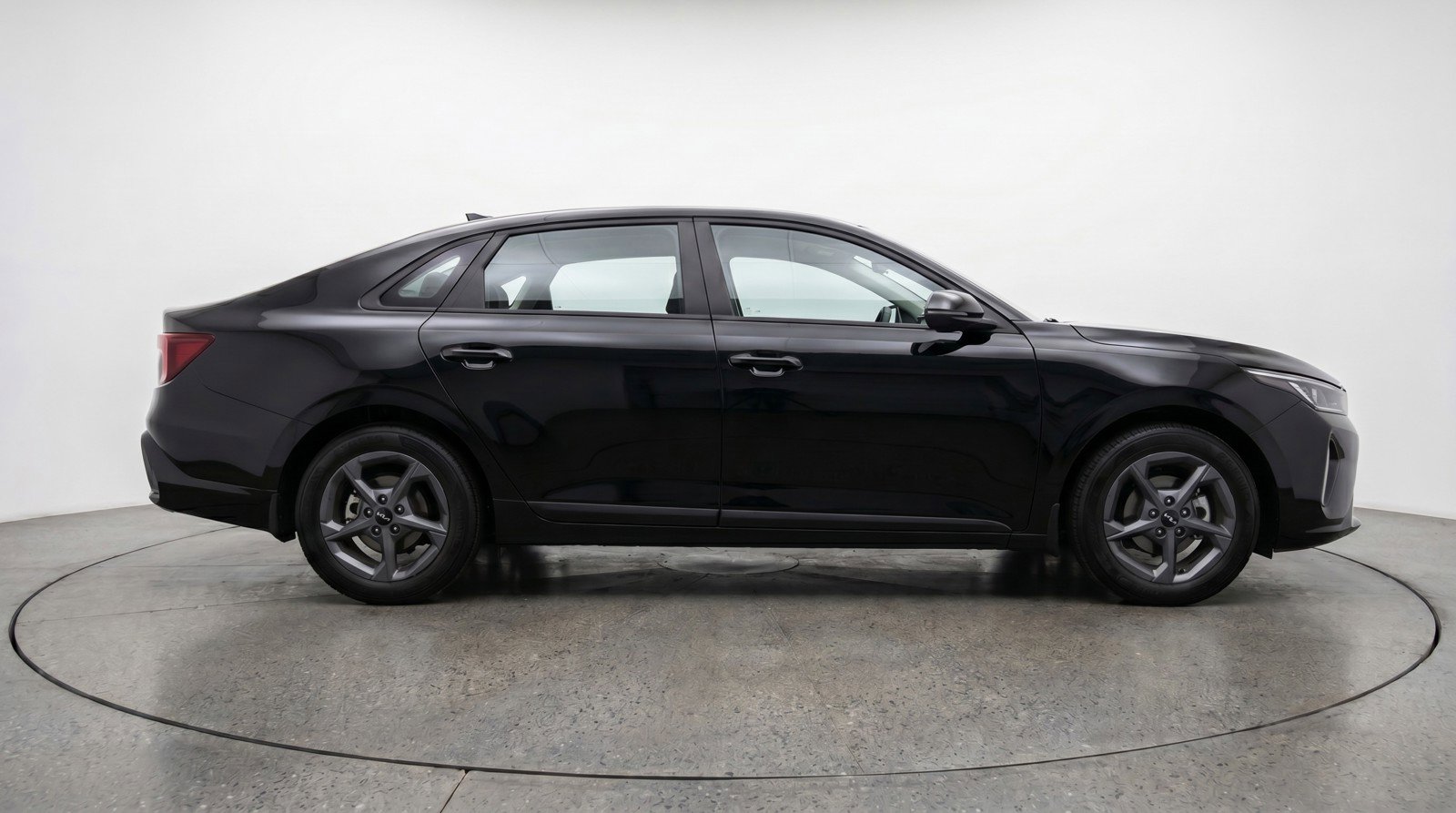 Used 2025 Kia K4 LXS FWD image 11