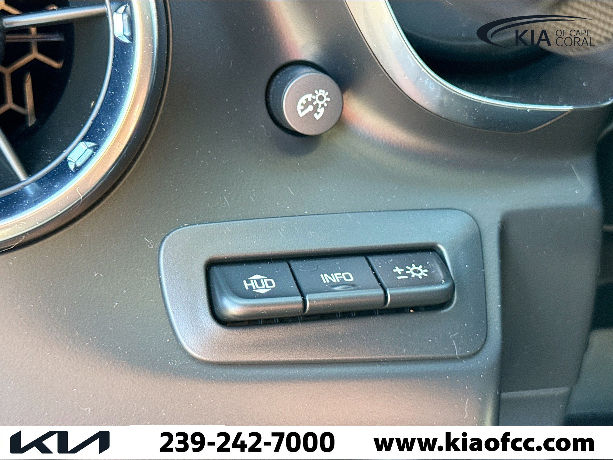 Used 2022 Chevrolet Camaro SS image 34