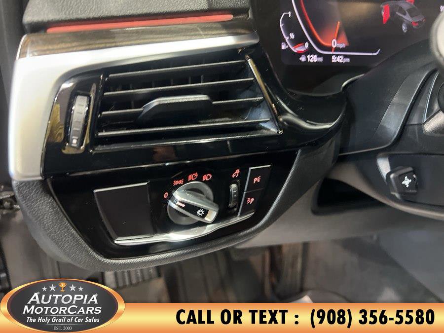 Used 2020 BMW 530i xDrive w/ Premium Package AWD/4WD image 21