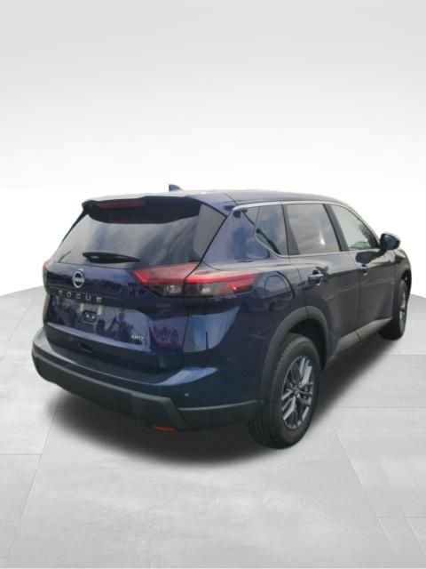 Used 2026 Nissan Rogue SV image 8