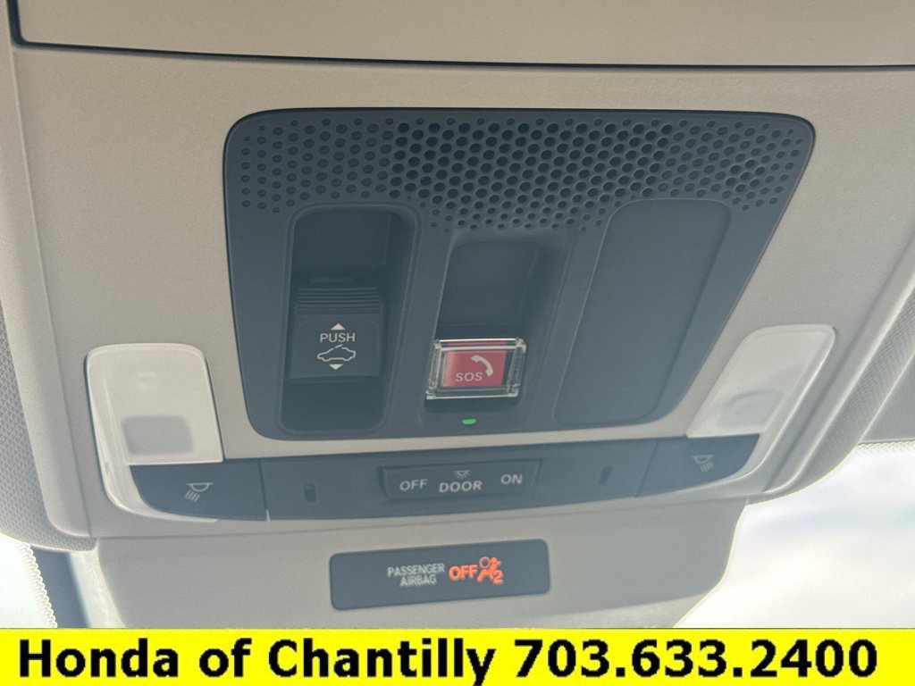 Certified 2025 Honda Accord SE image 17