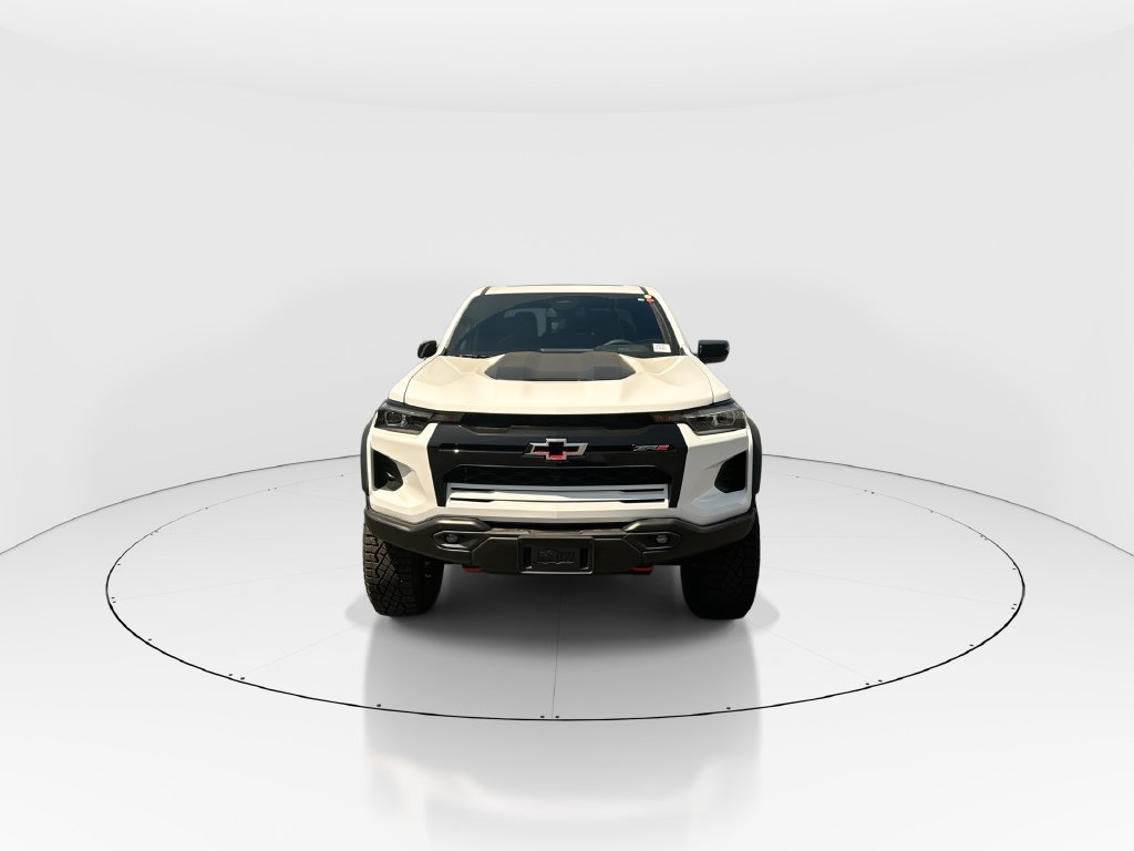 New 2026 Chevrolet Colorado ZR2 w/ ZR2 Bison Edition AWD/4WD image 3