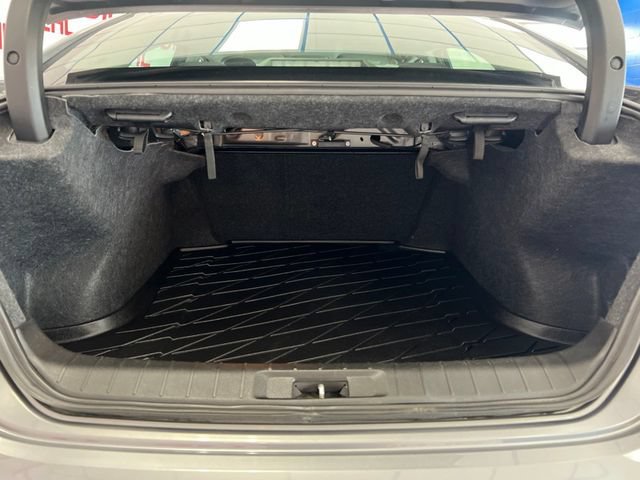 Used 2020 Nissan Maxima 3.5 S w/ Floor Mat Group FWD image 8