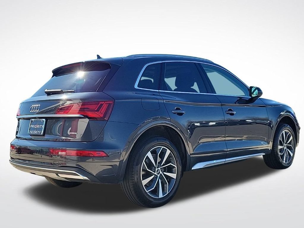 Used 2021 Audi Q5 2.0T Premium Plus w/ Premium Plus Package AWD/4WD image 4