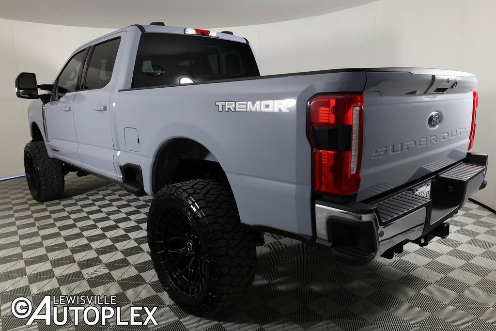 Used 2026 Ford F250 Lariat w/ Tremor Off-Road Package AWD/4WD image 8