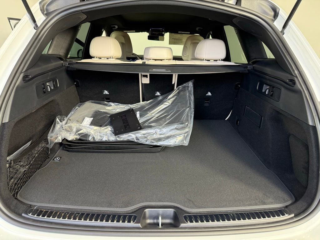 New 2026 Mercedes-Benz GLC 300 4MATIC image 16