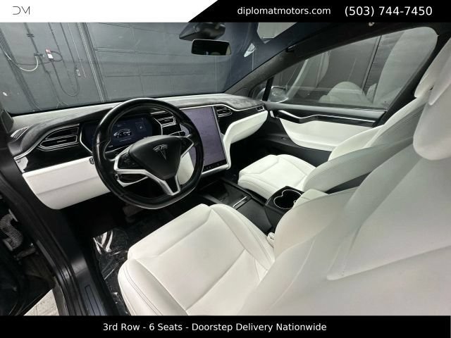 Used 2017 Tesla Model X AWD/4WD image 17