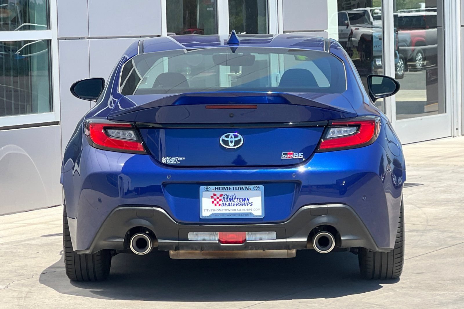Used 2024 Toyota GR86 Premium RWD image 5
