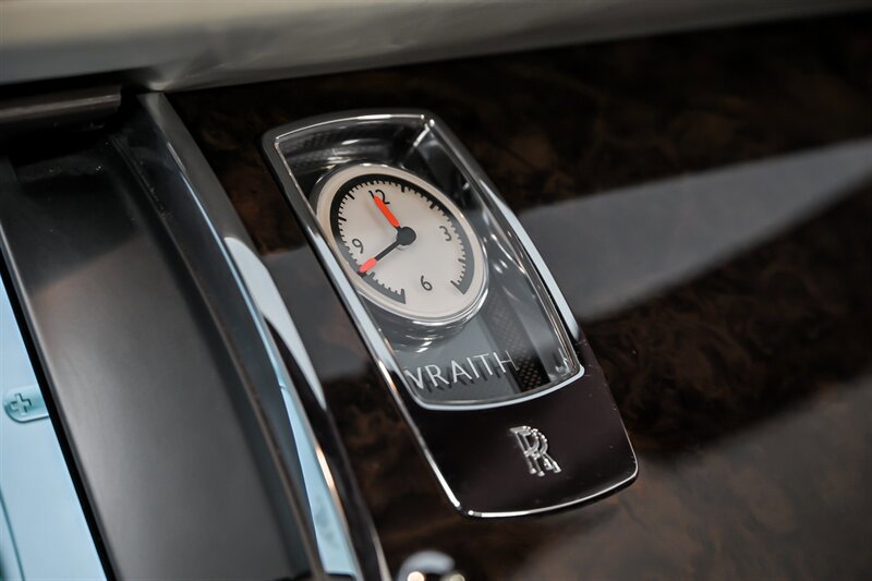 Used 2014 Rolls-Royce Wraith RWD image 44