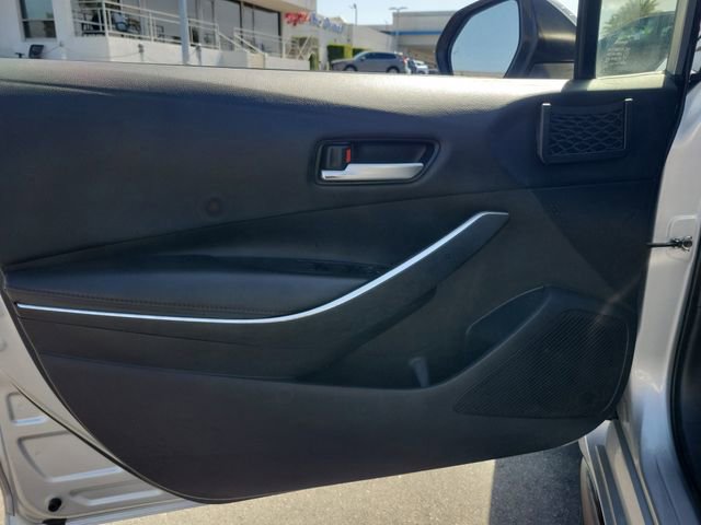 Used 2024 Toyota Corolla SE w/ SE Premium Package image 18