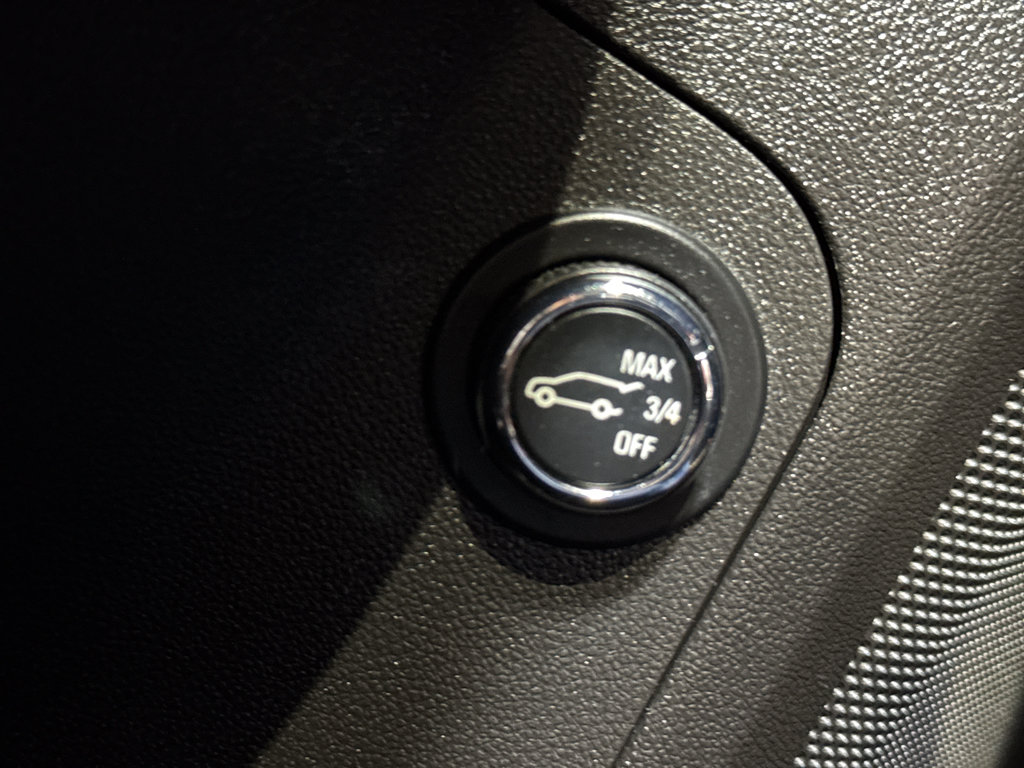 Used 2018 GMC Acadia SLT image 35