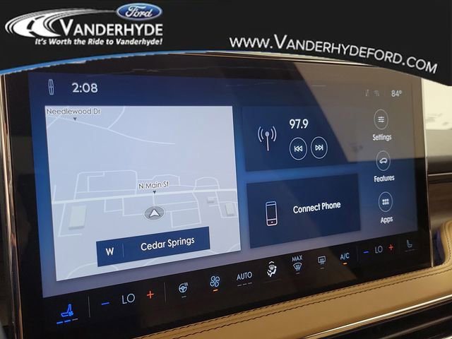 Used 2023 Lincoln Corsair Reserve w/ Equipment Group 201A image 25