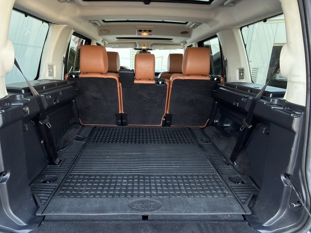 Used 2016 Land Rover LR4 HSE LUX image 34