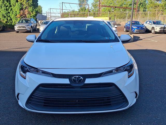 Certified 2024 Toyota Corolla LE FWD image 30