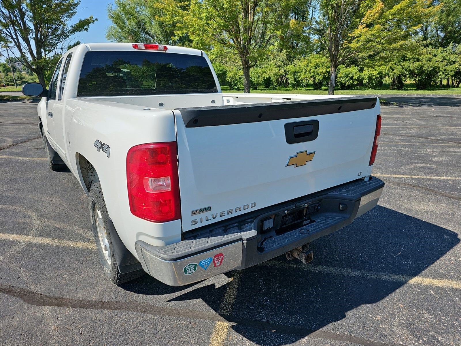 Used 2010 Chevrolet Silverado 1500 LT w/ Power Pack Plus AWD/4WD image 3