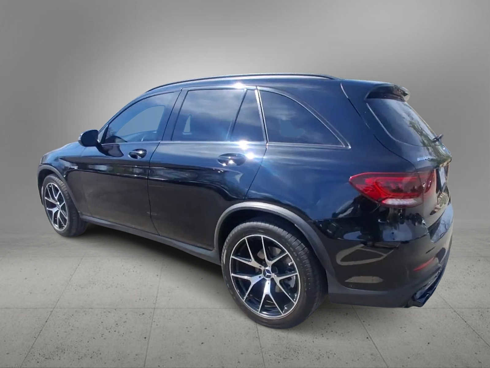 Used 2022 Mercedes-Benz GLC 43 AMG 4MATIC image 6