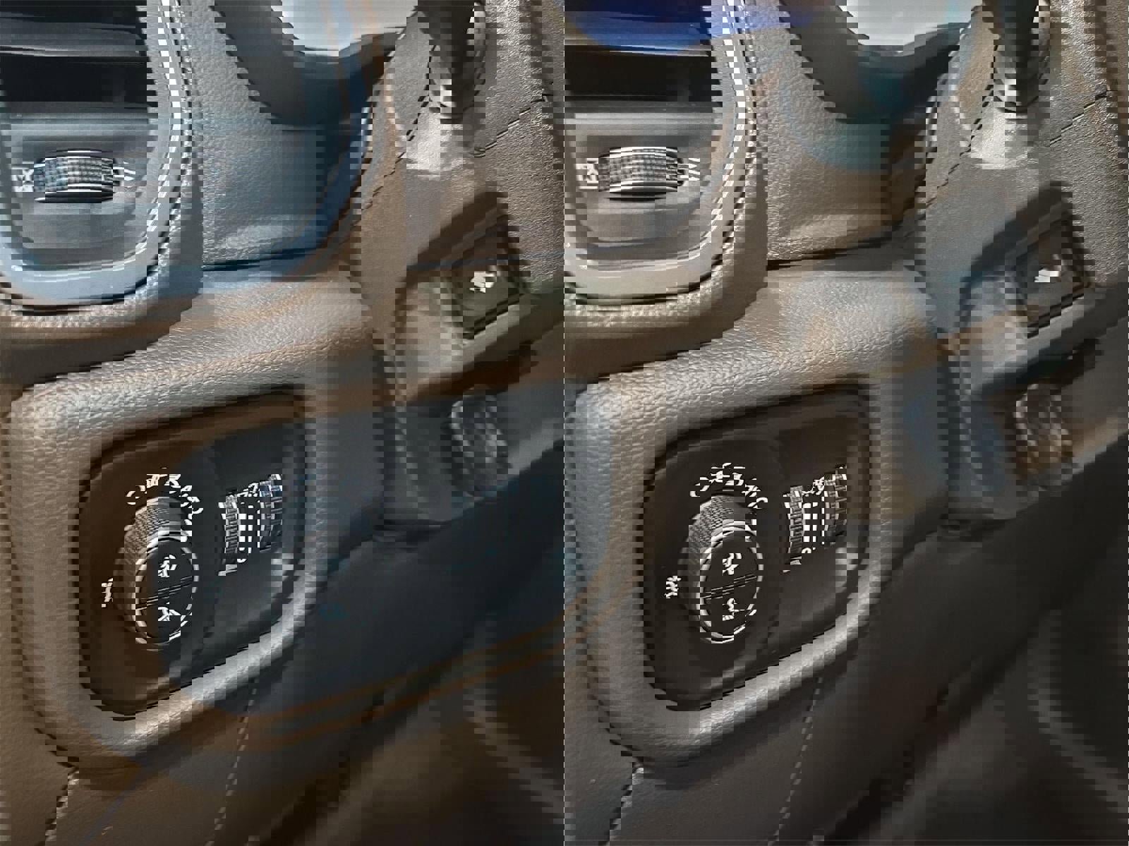 Used 2025 RAM 3500 Laramie w/ Max Tow Package image 11