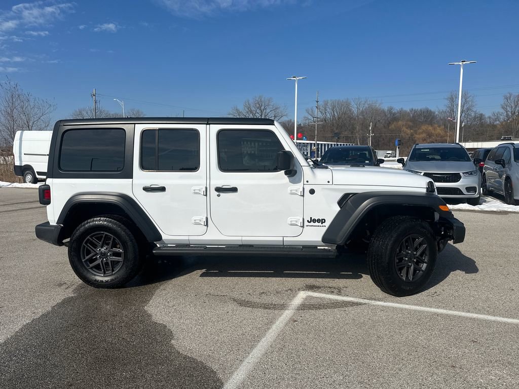 Used 2024 Jeep Wrangler Sport S image 2