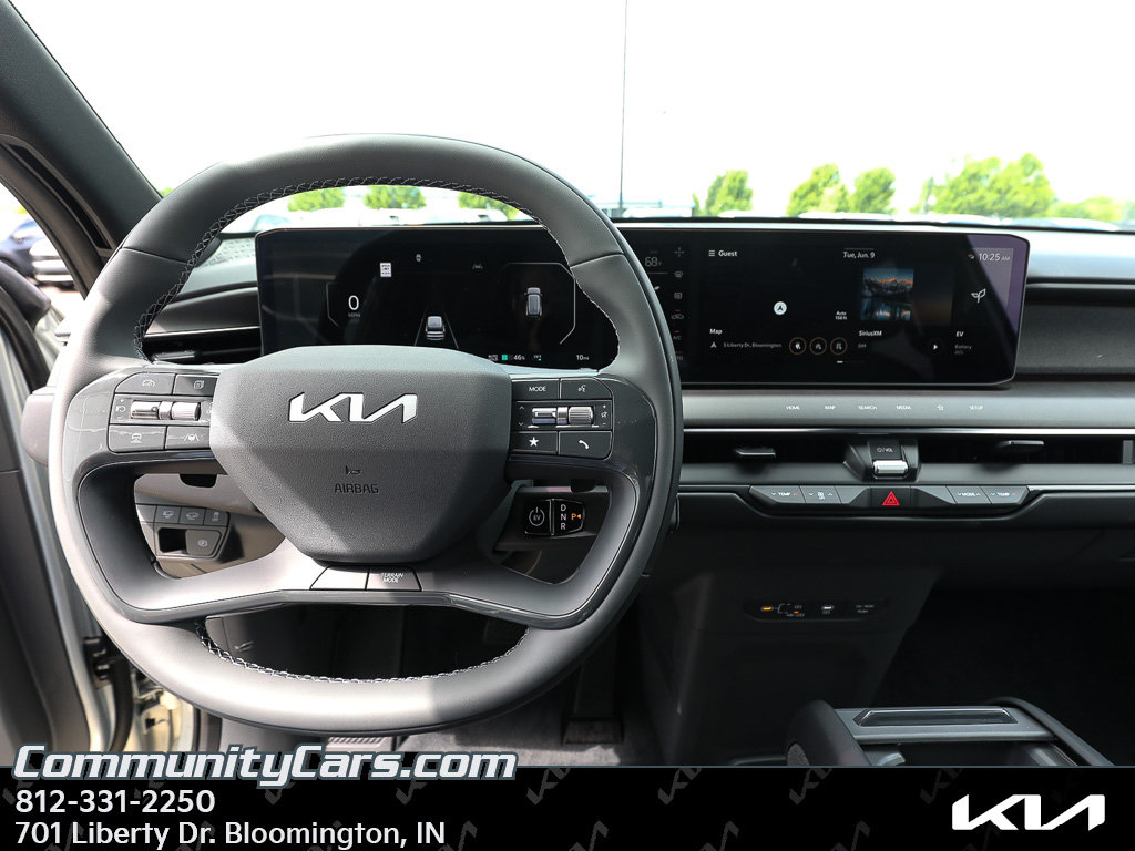New 2026 Kia EV9 Land w/ Nightfall Edition Package AWD/4WD image 11