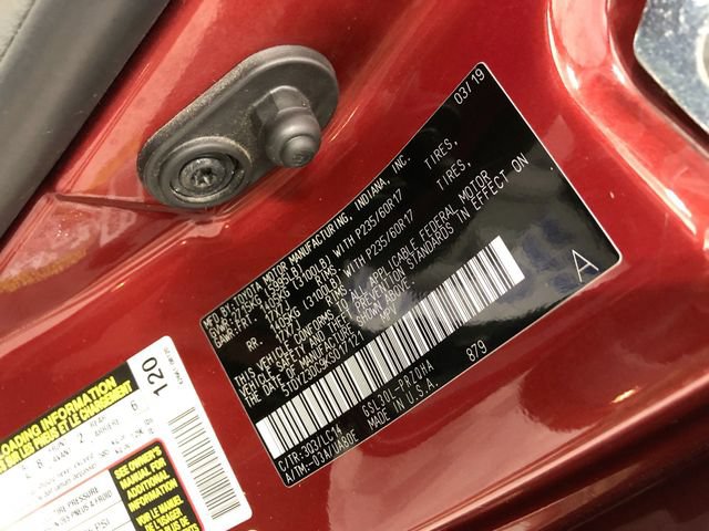 Used 2019 Toyota Sienna XLE FWD image 31
