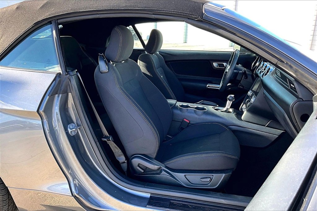 Used 2022 Ford Mustang Convertible w/ Equipment Group 101A image 8