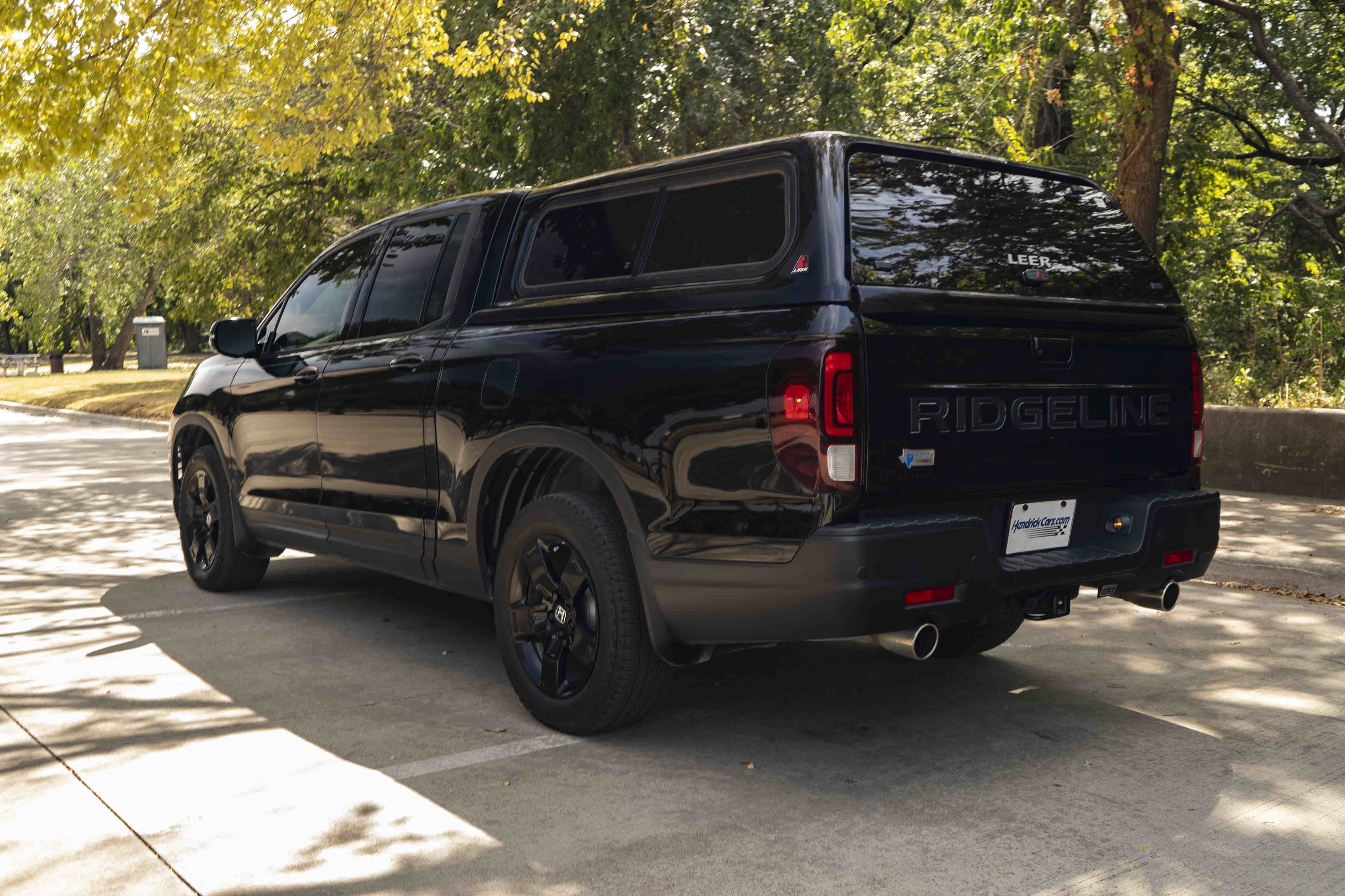 Used 2025 Honda Ridgeline Black Edition image 7
