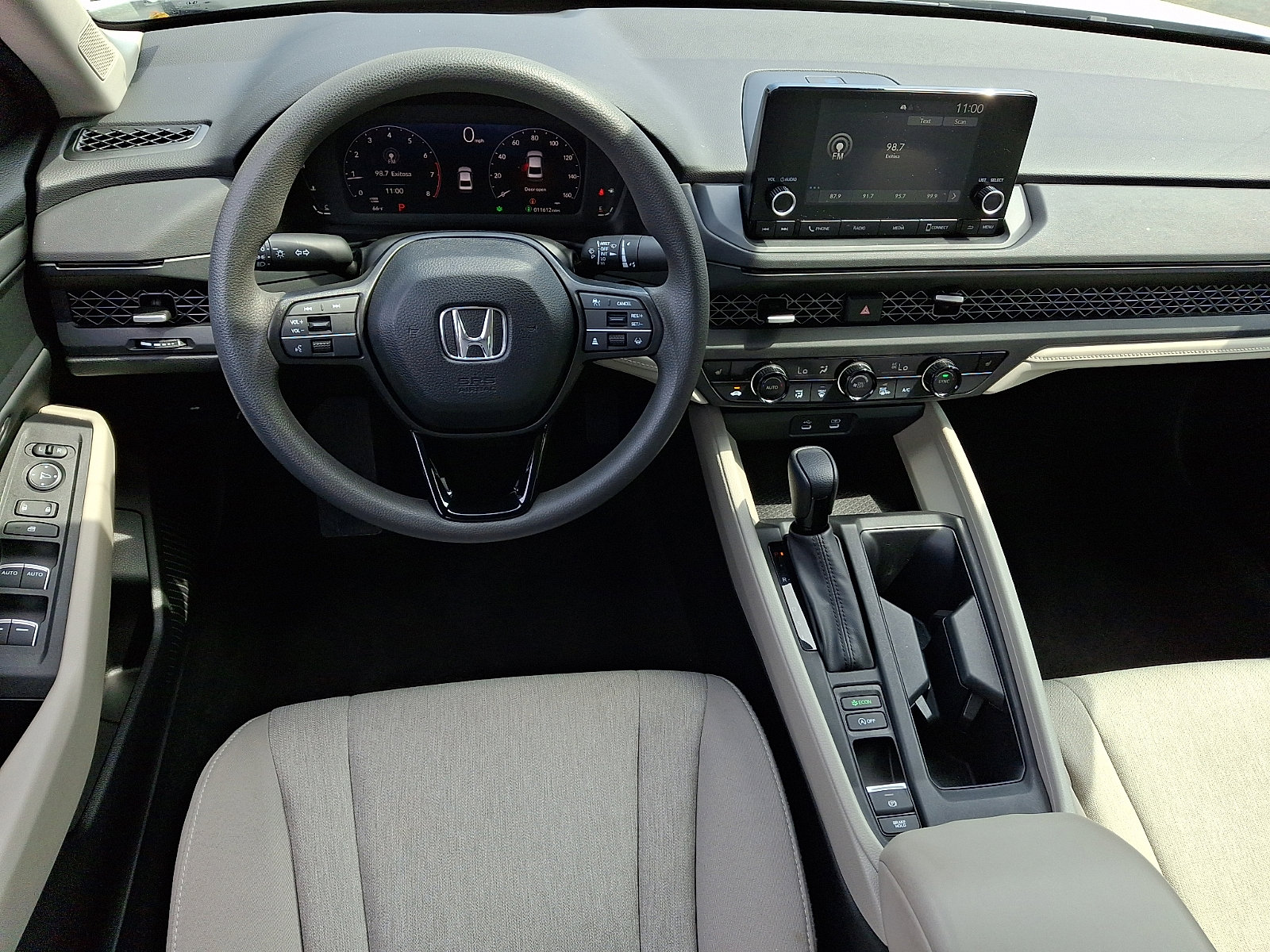 Used 2023 Honda Accord EX image 11